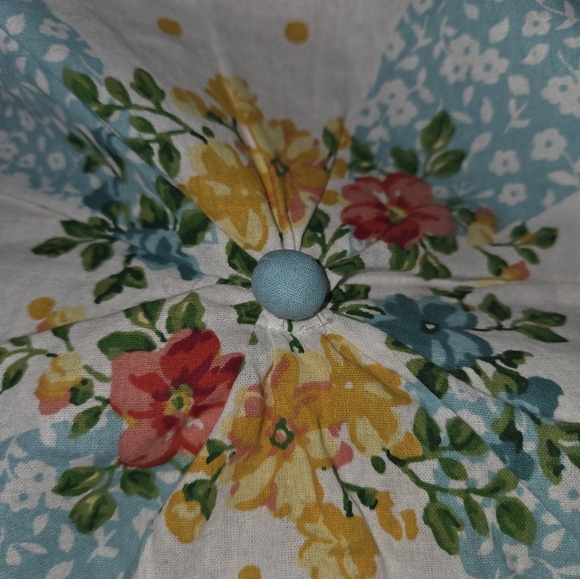 Pioneer Woman Vintage Floral King Pillow Sham - Picture 3 of 6